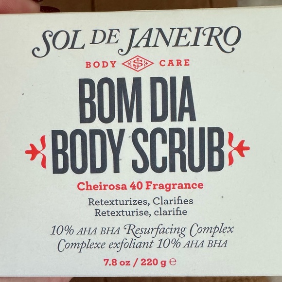 Sol de Janeiro Bom Dia Body Scrub - Cheirosa 40 Fragrance - Picture 4 of 4